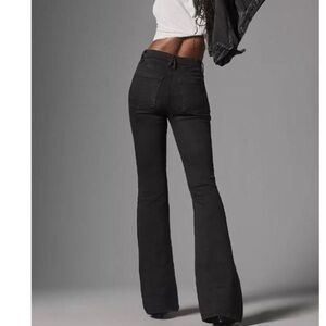 NWT Good American Good Legs Flare Pull On Jeans black sz M